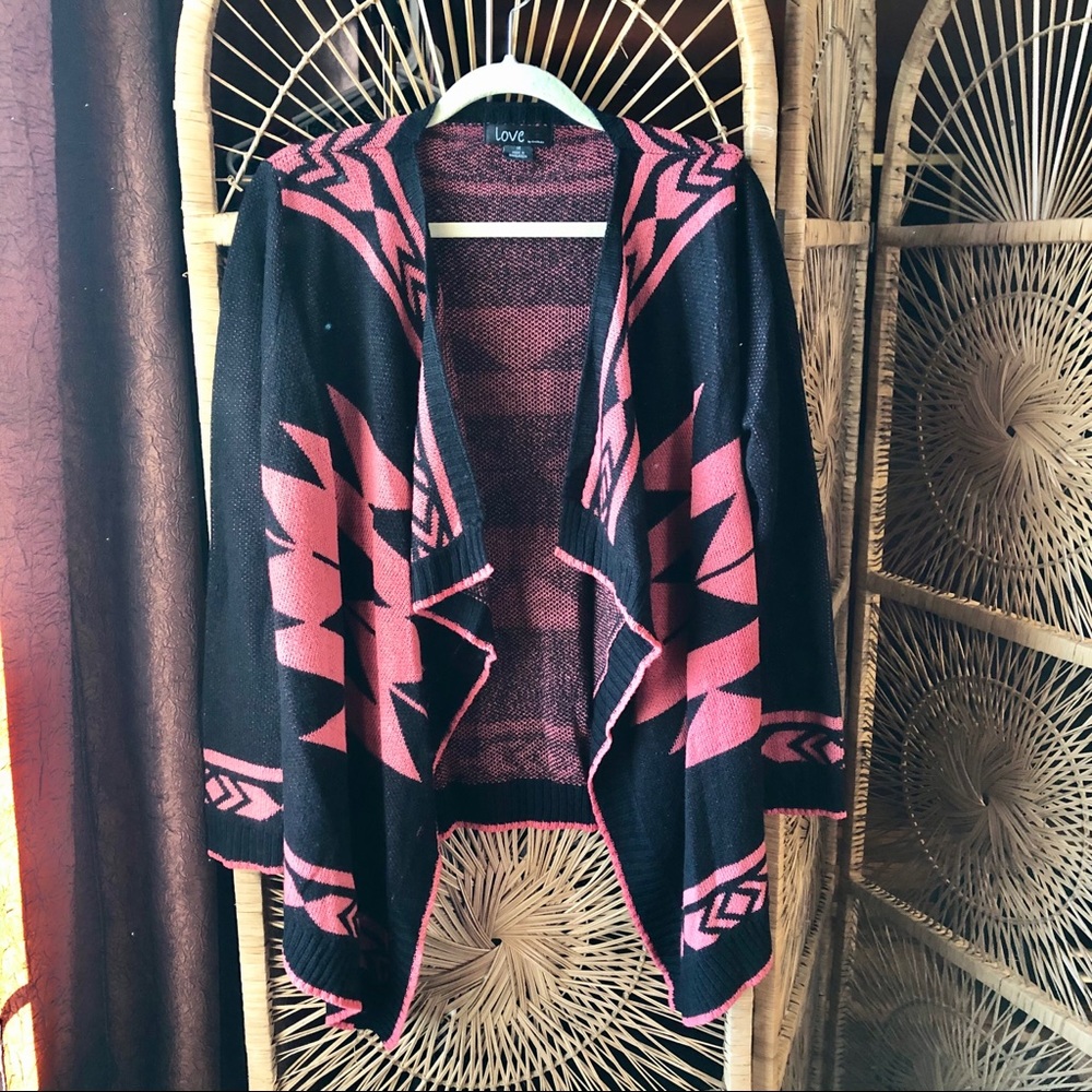 LOVE BY CHELSEA Aztec Cardigan Sweater Pink Black Medium